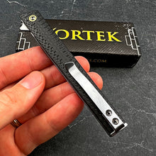 Load image into Gallery viewer, FENNEC - Black Carbon Fiber Handles, D2 Tanto Blade