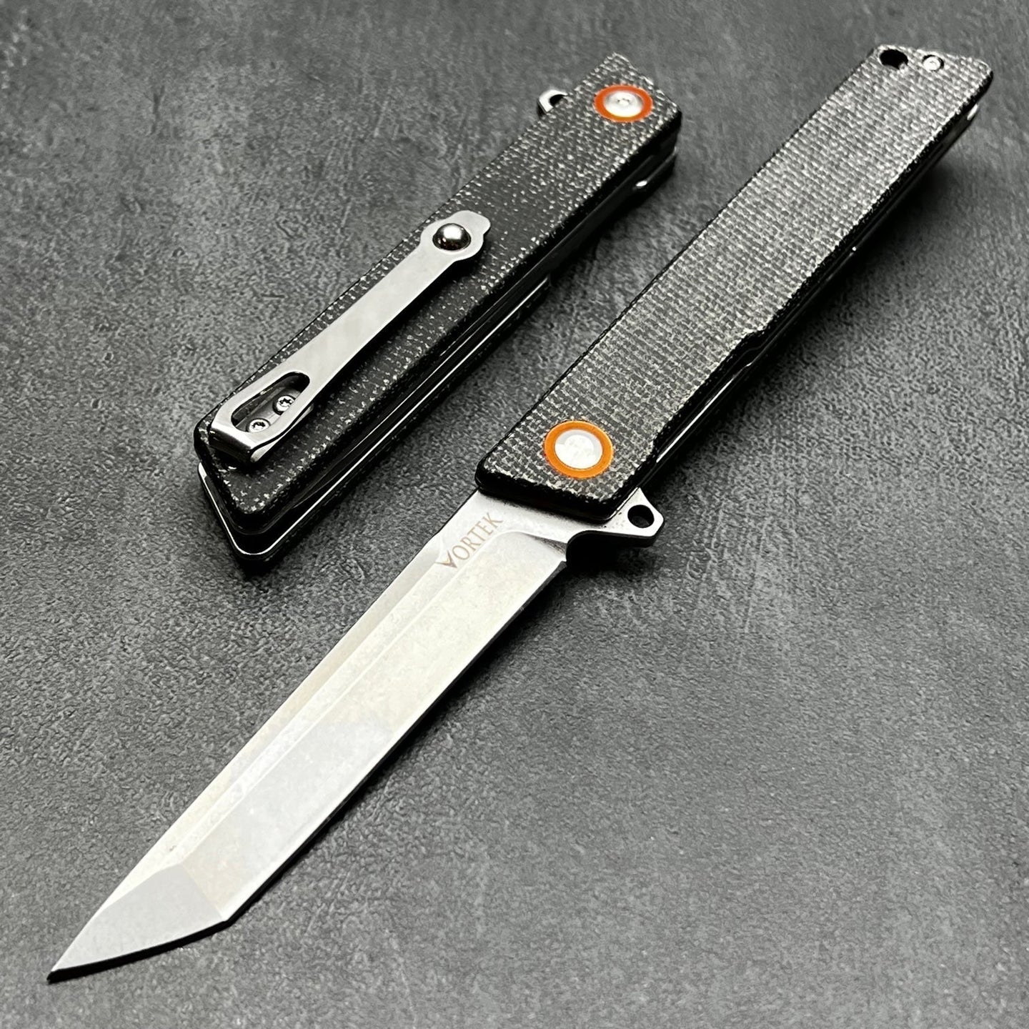 TANGO - D2 Tanto Blade, Black Micarta Handles