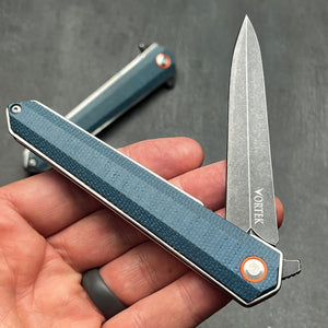 KEELA - D2 Dagger Blade, Blue Micarta Handles