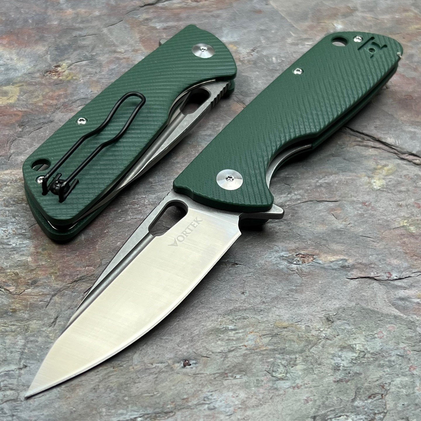 MAGE - Green G10 Handles, D2 Drop Point Blade