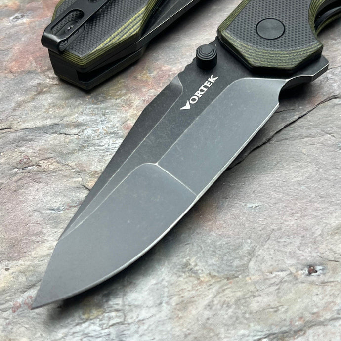 BATTEN - Black and Green G10 Handles, D2 Blade