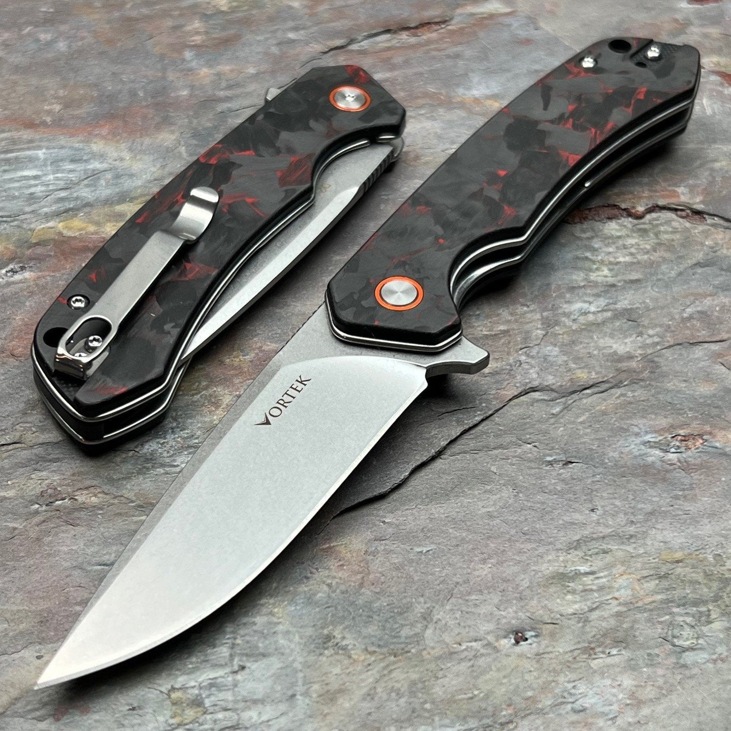 SPROUT - Red Black Carbon Fiber Handles, D2 Drop Point Blade