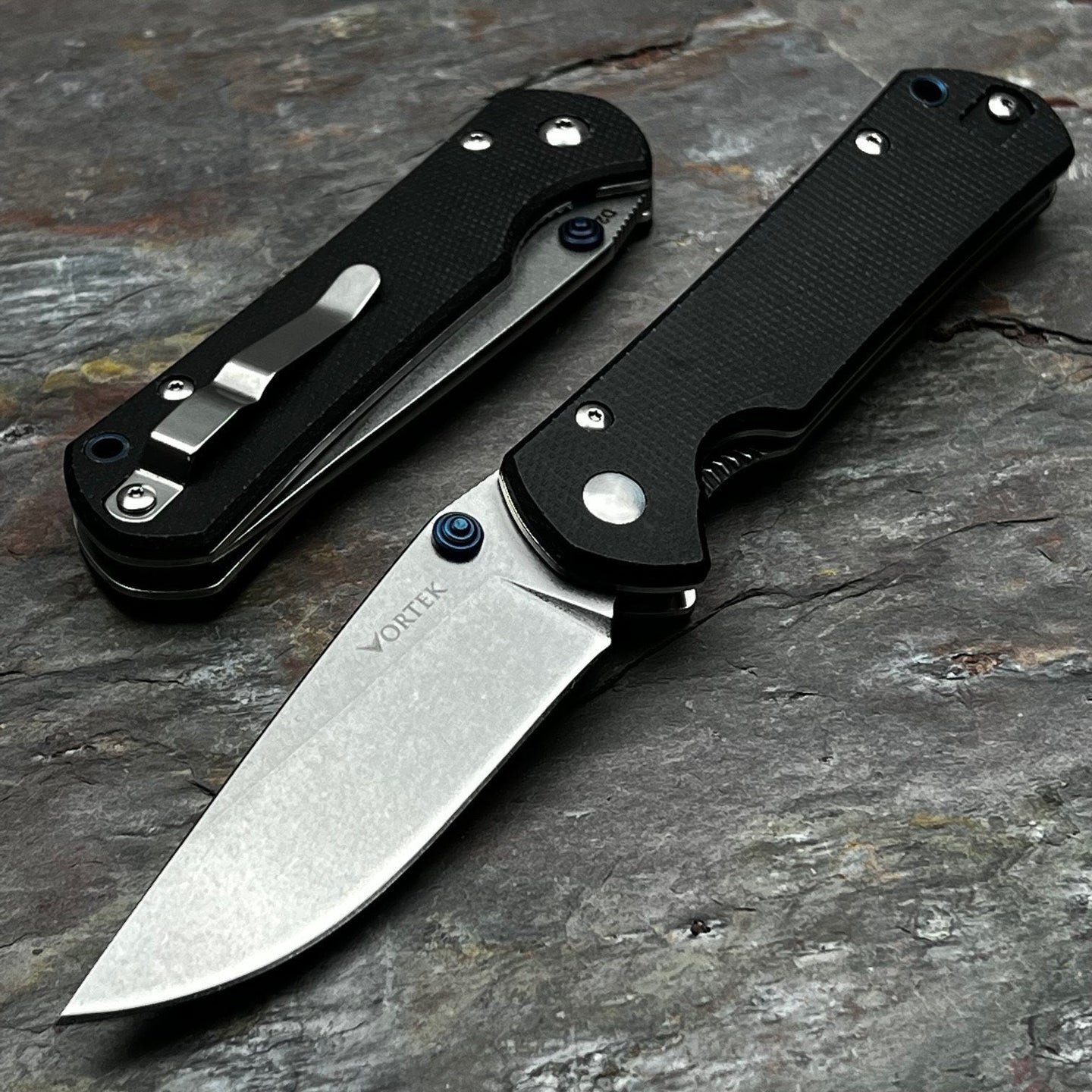 OTIS - D2 Blade, Black Micarta Handles