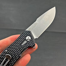 Load image into Gallery viewer, GATOR - D2 Blade, Black G10 Handles