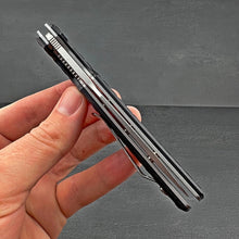 Load image into Gallery viewer, GATOR - D2 Blade, Black G10 Handles