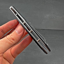 Load image into Gallery viewer, GATOR - D2 Blade, Black G10 Handles