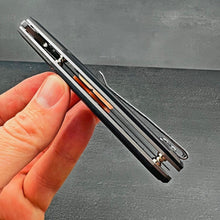 Load image into Gallery viewer, SCURRY - D2 Blade, Black G10 Handles