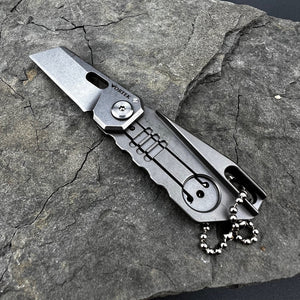 MUSCA: Small Keychain Pocket Knife, D2 Sheepsfoot Blade, Grey Titanium Handles