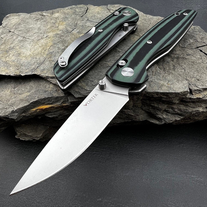 FOCAL: Large Heavy Duty Knife, D2 Drop Point Blade, Black and Green G10 Handles, Axis Lock