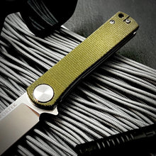 Load image into Gallery viewer, OSKAR - Green Micarta Handles, D2 Blade