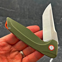 Load image into Gallery viewer, GARRISON - D2 Blade, Green G10 Handles
