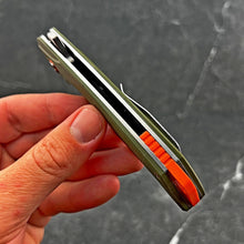 Load image into Gallery viewer, GARRISON - D2 Blade, Green G10 Handles