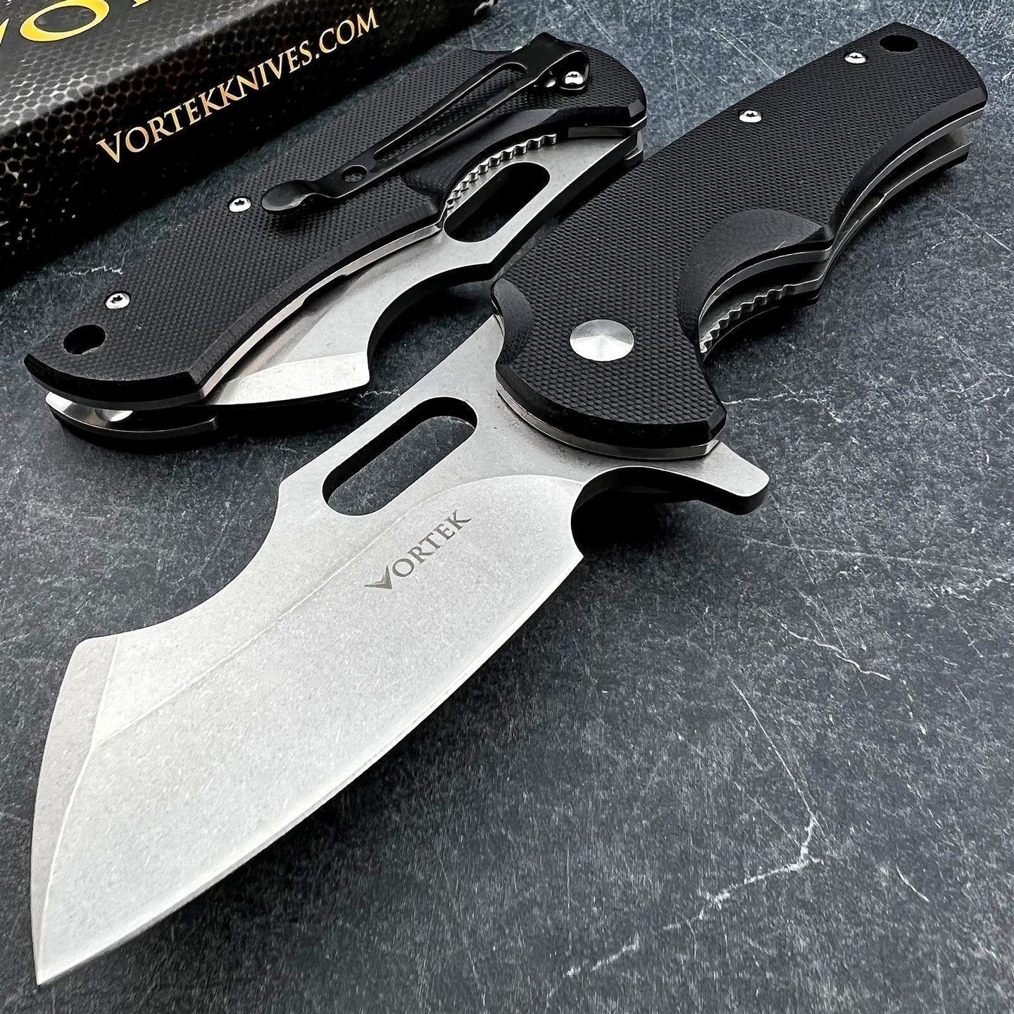 RHINO - D2 Blade, Black G10 Handles