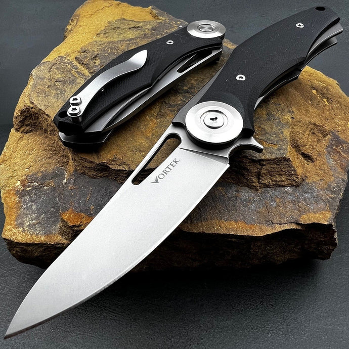 MONDO - D2 Blade, Black G10 Handles