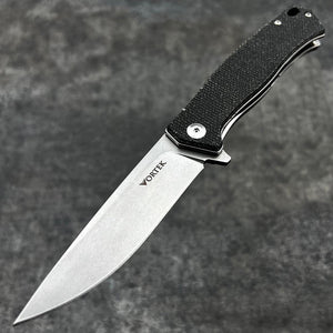 NOMAD:  Black Micarta Handles, D2 Stainless Steel Blade